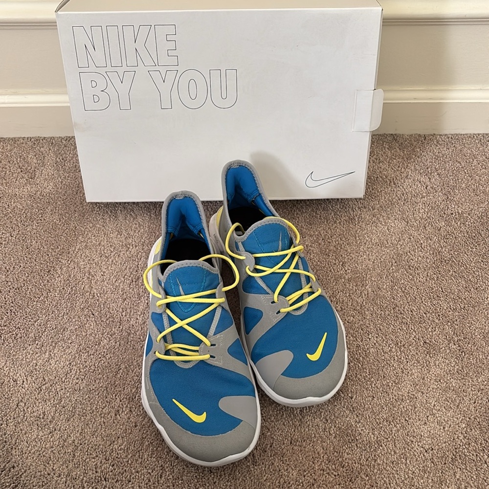 Nike By You Free 3.0 custom Blue and Gray Sneakers with Yellow Accents - Picture 3 of 9